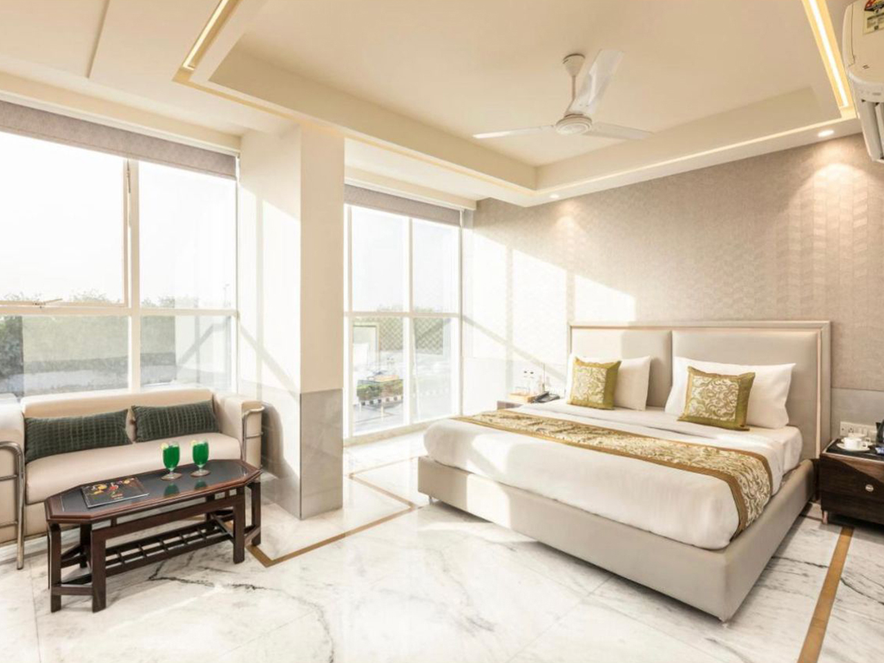 4-5 hours Hours Double  stay occupancy 
