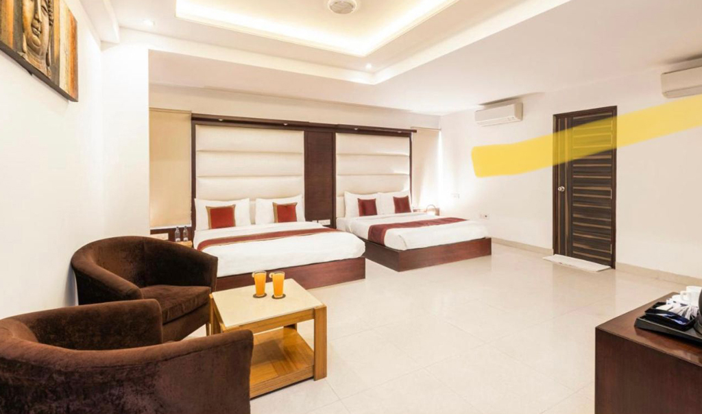selected_room_image